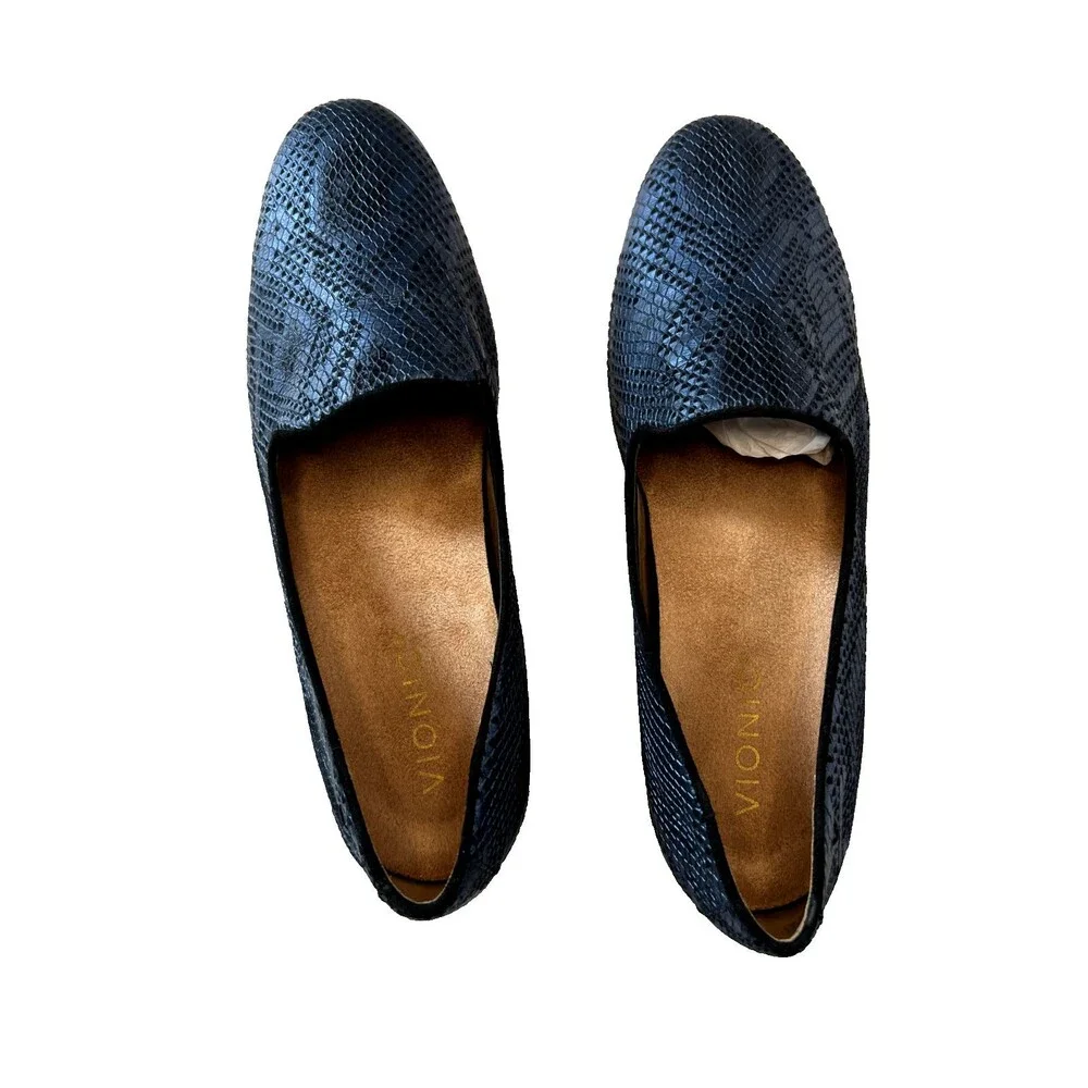 EUC Host Pick 🎉 Vionic Leather Willa II Slip On Loafers Blue Metallic Snake $130 - Picture 2 of 5
